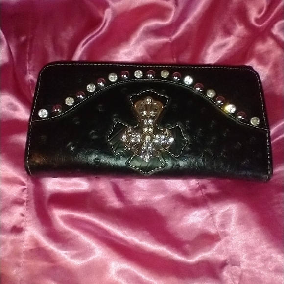 Ladies Wallet - Picture 10 of 11